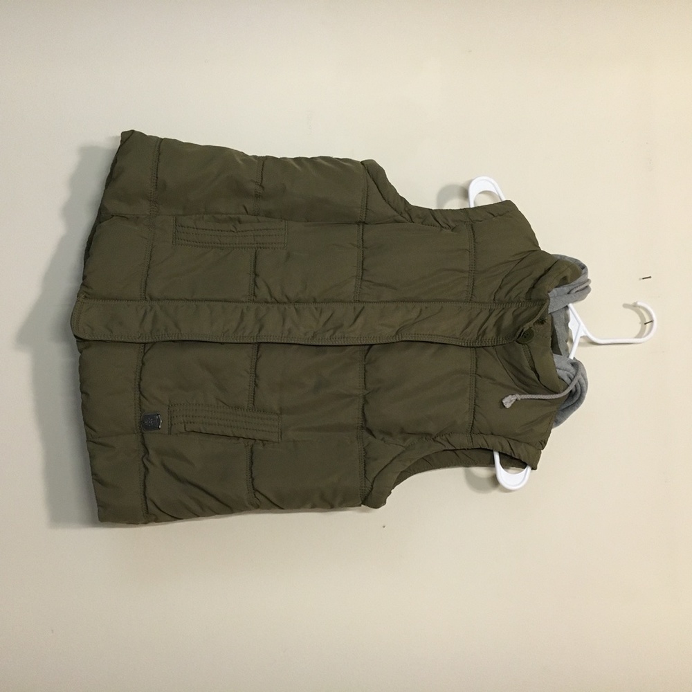 Rough Hewn Green Vest - Picture 2 of 5